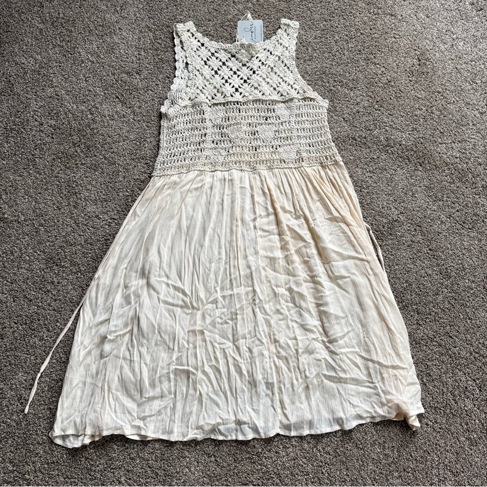 Hem & Thread Women’s Medium Cream Crochet Top Dress - Picture 9 of 13